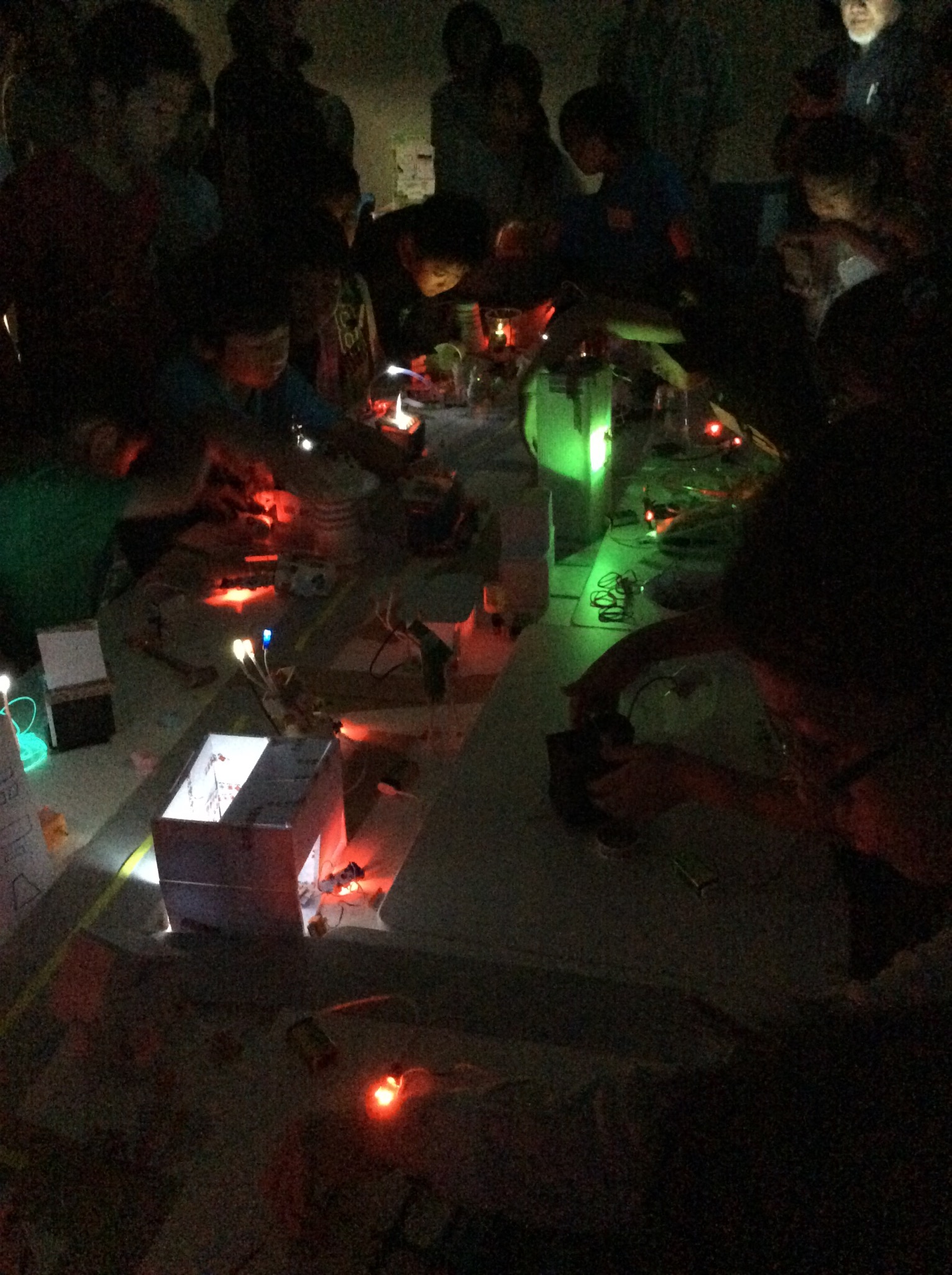 littleBits lights